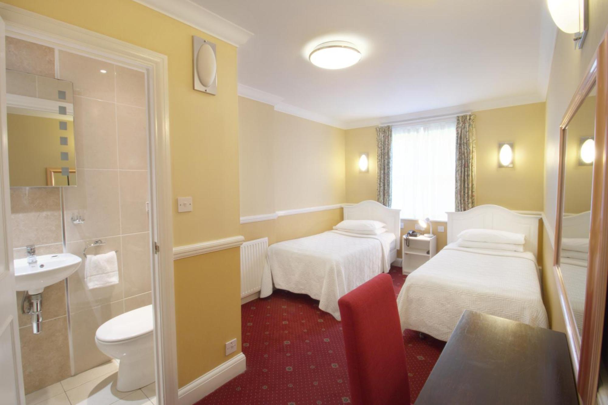 Balmoral House Hotel London Exterior photo