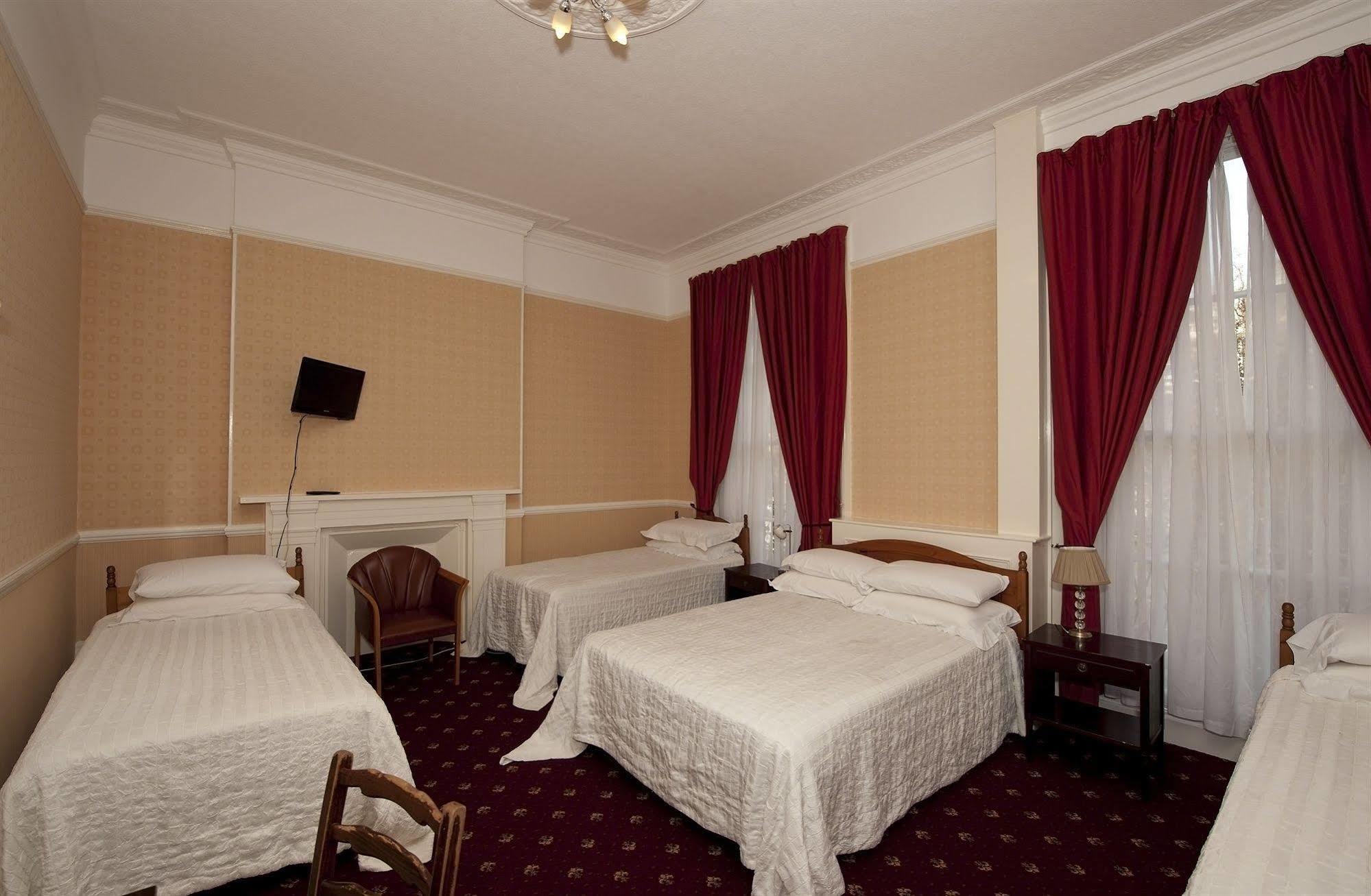 Balmoral House Hotel London Exterior photo